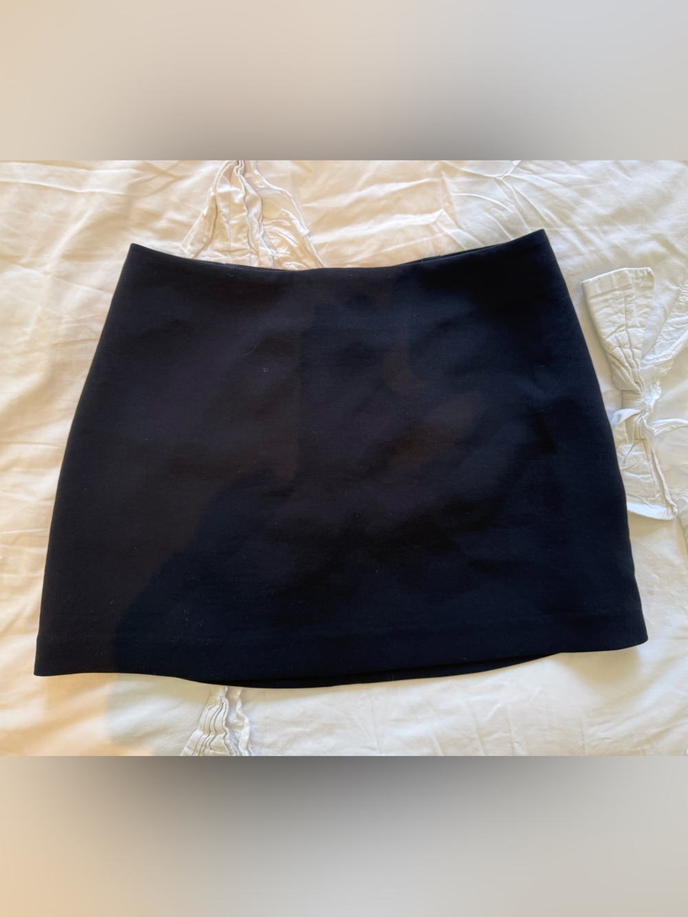 Aritzia Wilfred Black Mini Skirt